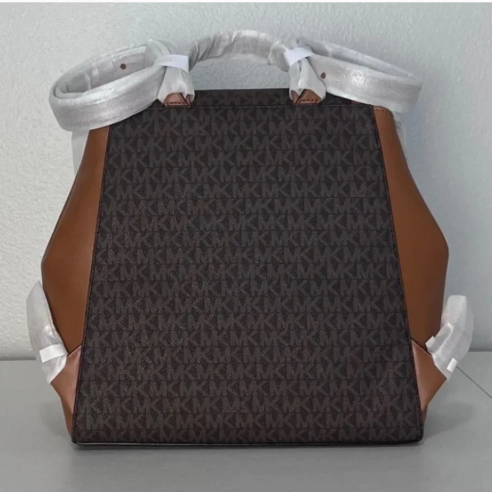 Michael Kors classic chic